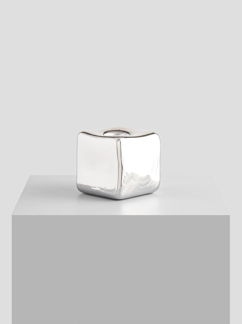 Color: Chrome 