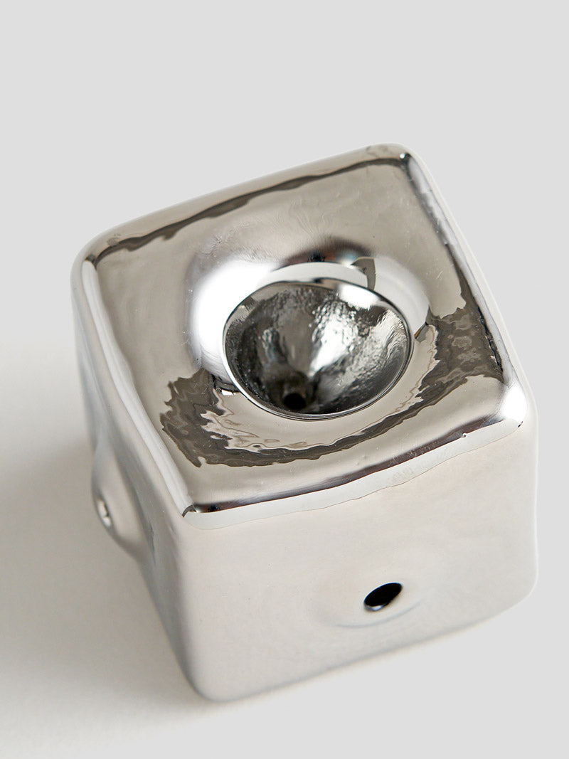 Color: Chrome 