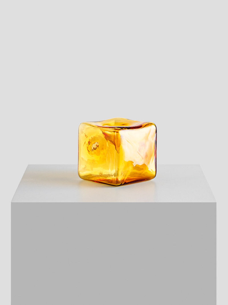 Color: Honey 