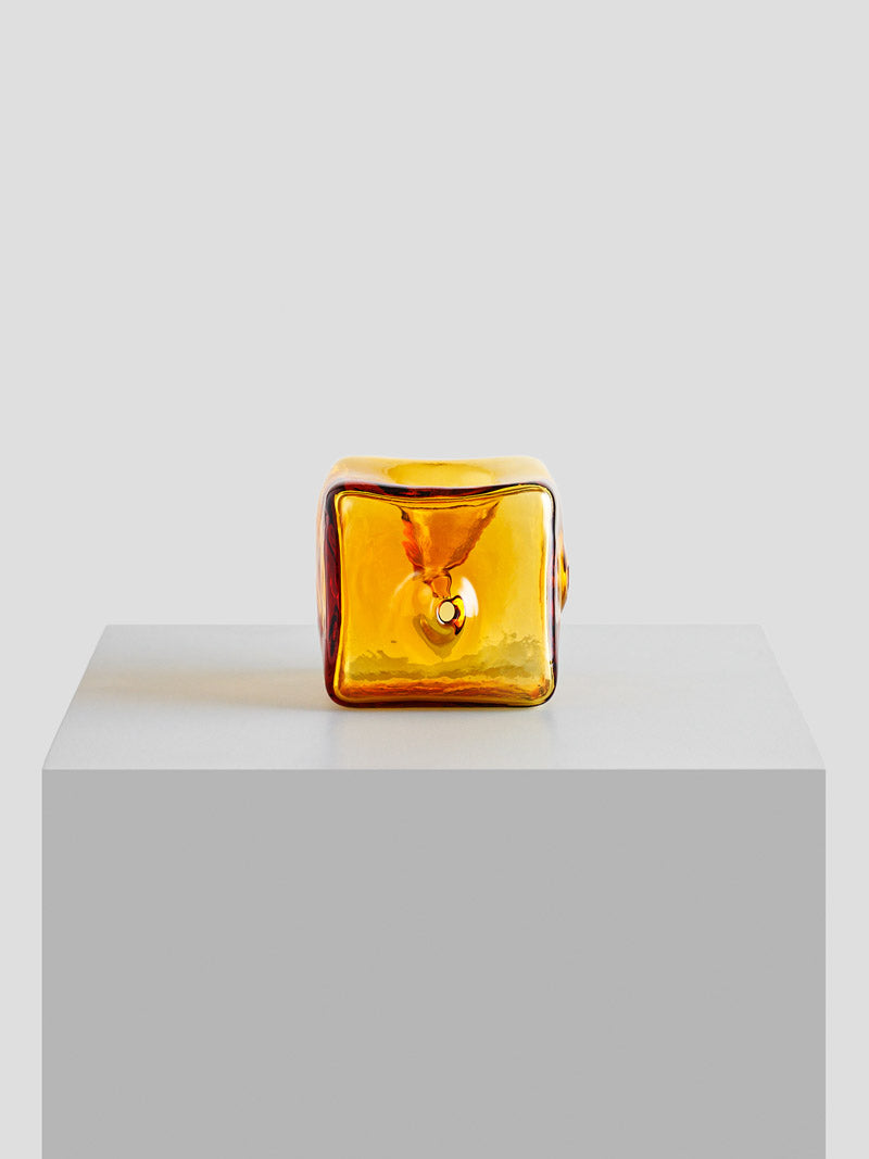 Color: Honey 