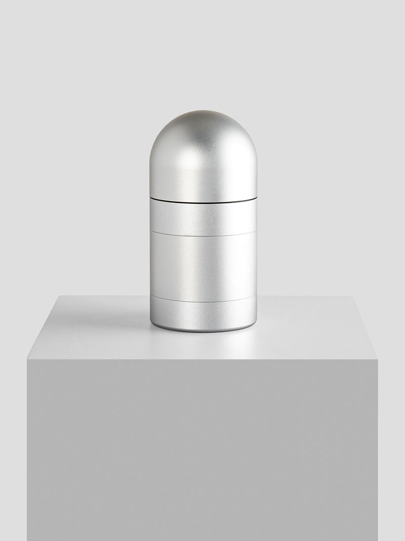 Solo Grinder by Laundry Day - front view