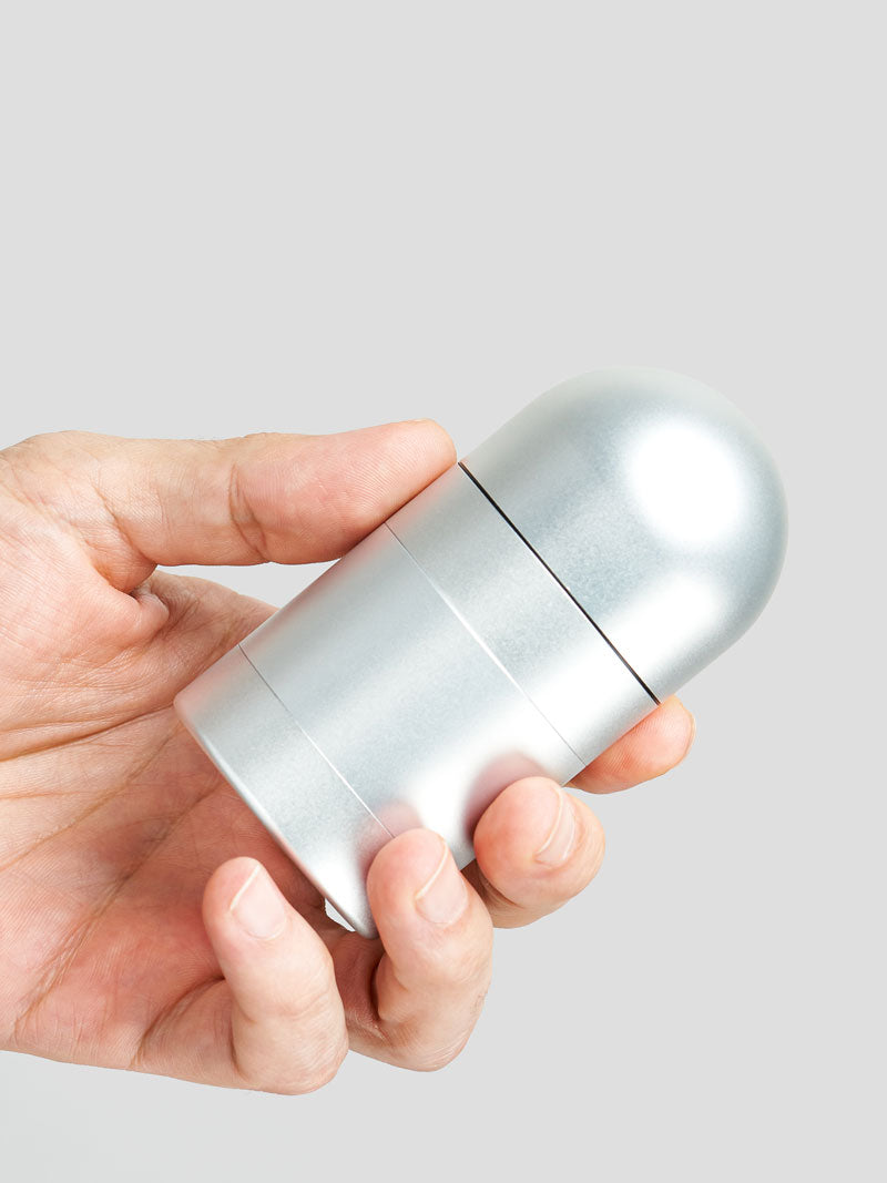 Solo Grinder by Laundry Day being held