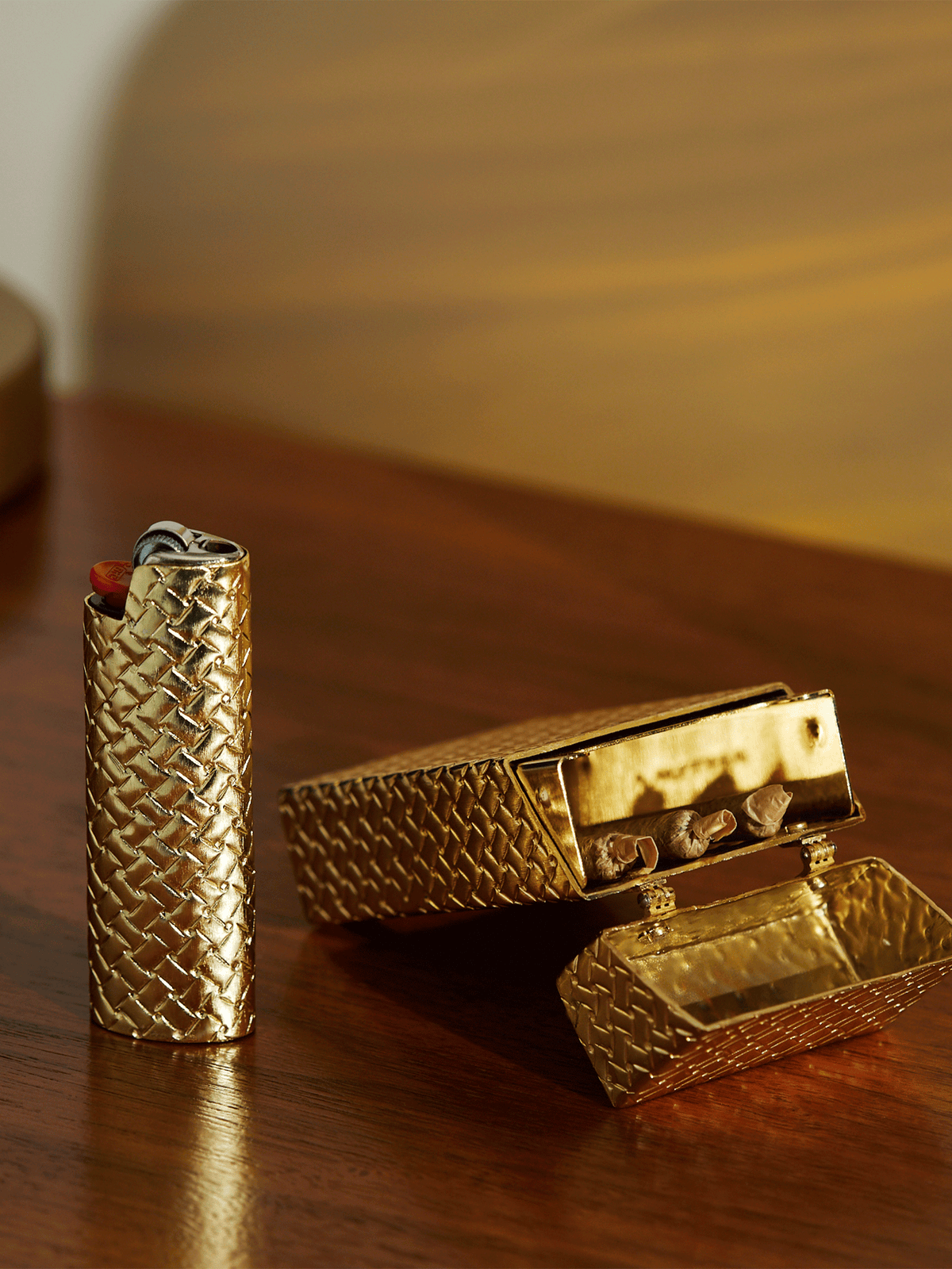 Color: Brass 