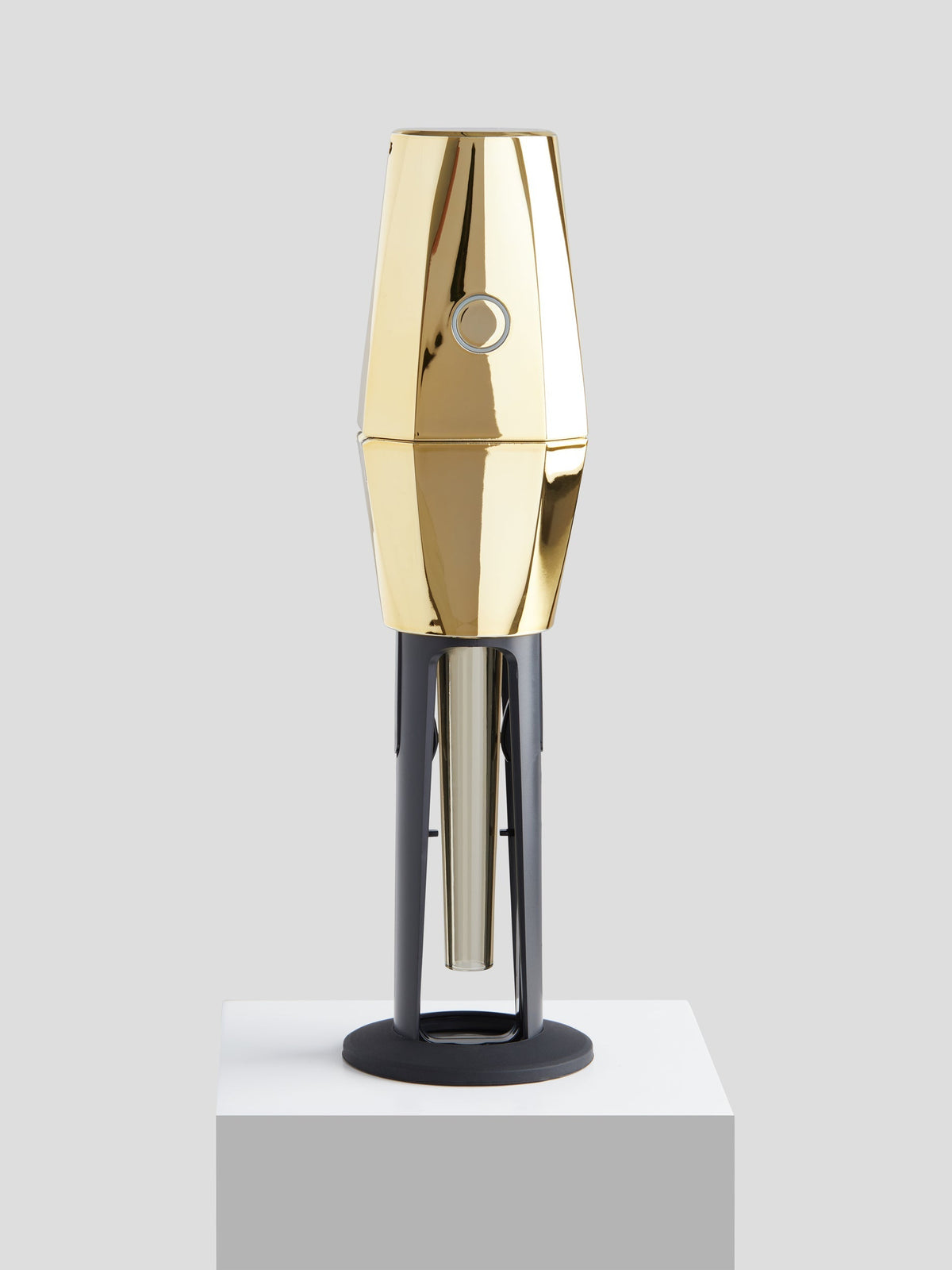 Color: Gold 