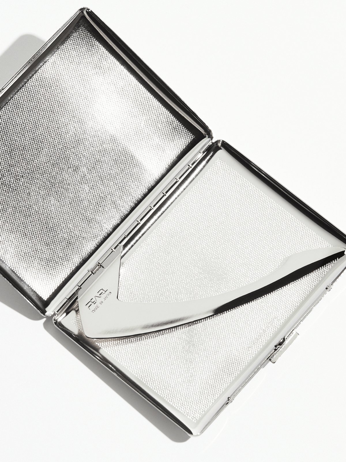 Color: Silver 