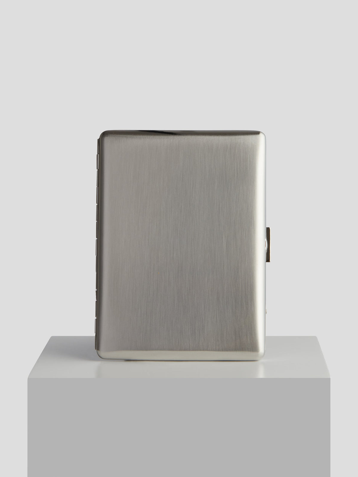 Color: Silver 