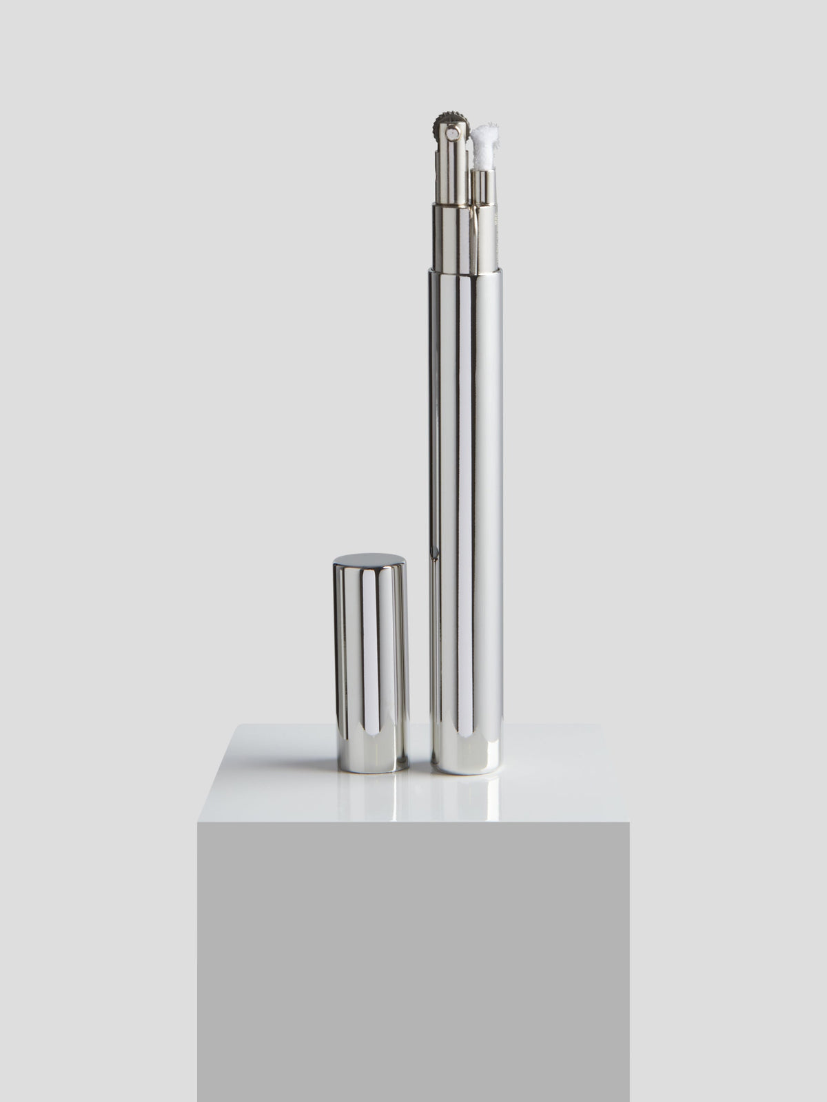Color: Silver  